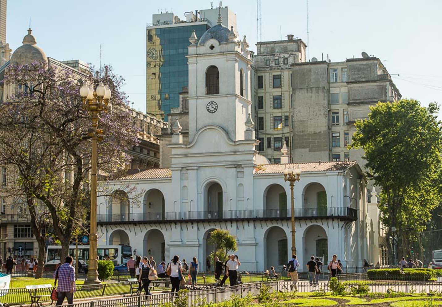 Buenos Aires Unveiled: Architectural and Cultural Marvels