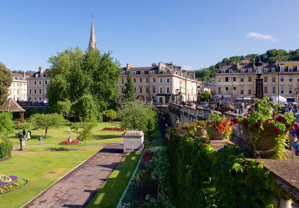 Navigating Bath: Packing Wisely for a Memorable Adventure