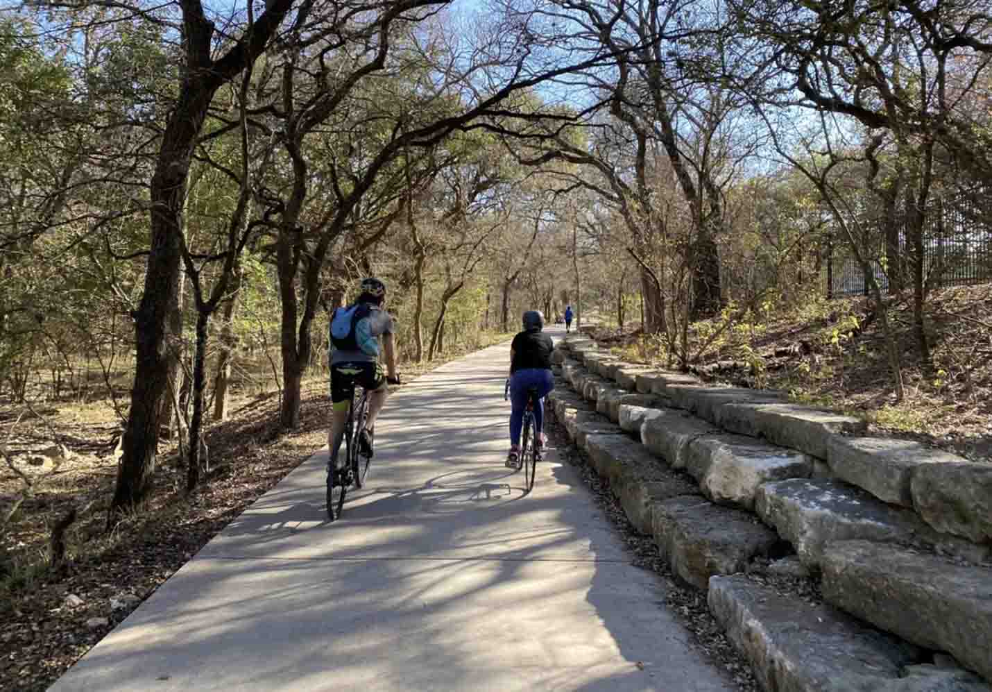 Cycling through nature with your lover: sharing romantic routes of San Antonio cycling attractions